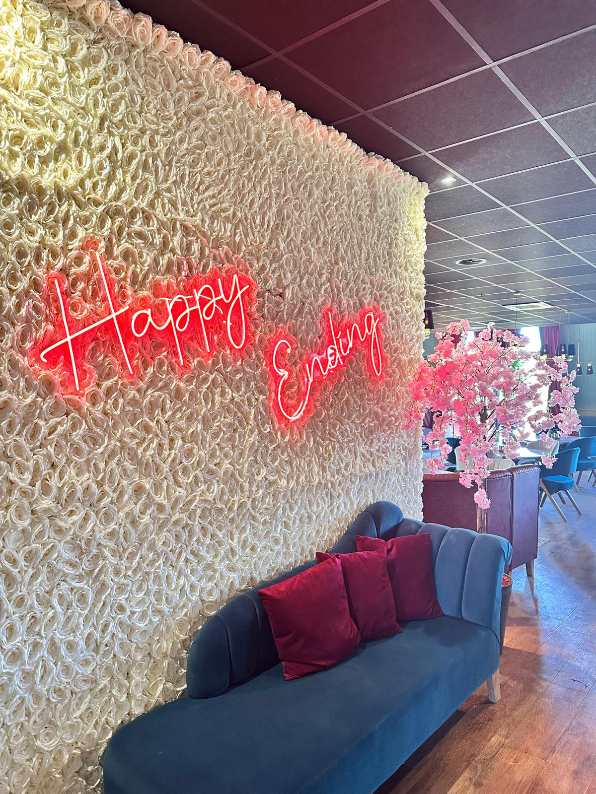 Contact El’ifs Steakhouse